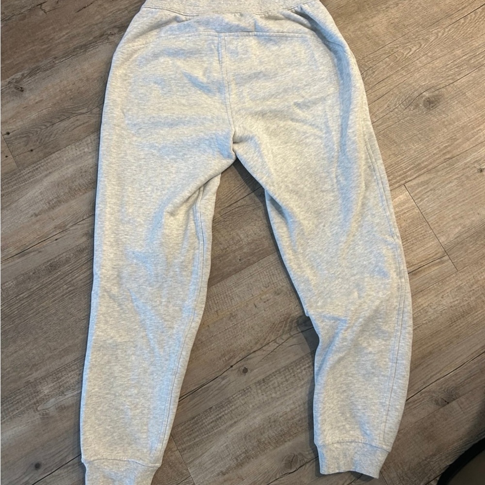 Lululemon scuba high rise joggers - Picture 4 of 4